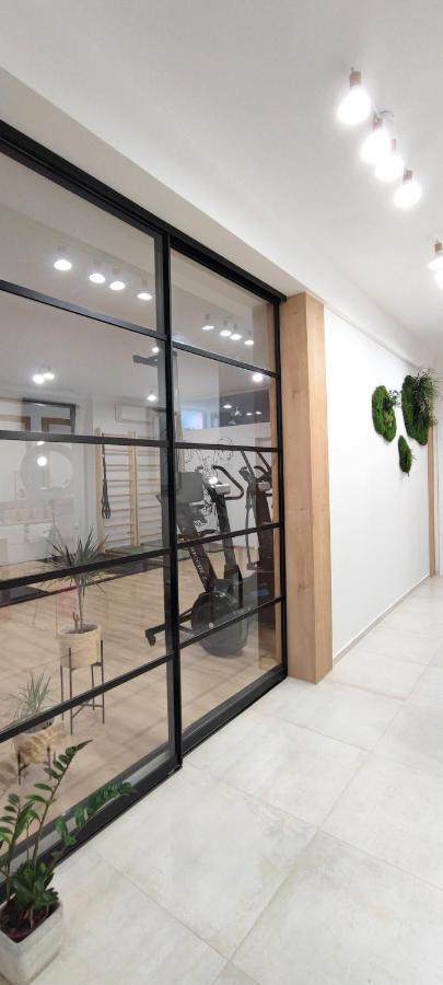 Luna Serene - Gym Rooms Zára Kültér fotó